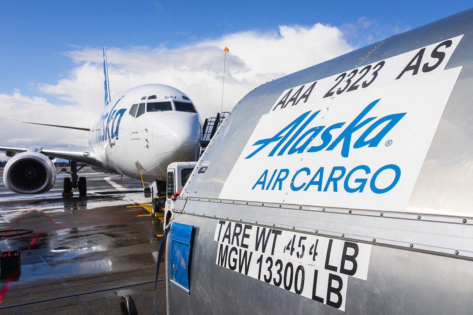 More Anchorage nonstops and infrastructure investments support peak summer shipping 